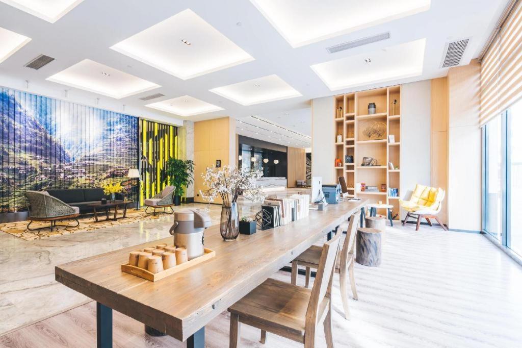 Atour Hotel Shanghai Hongqiao National Exhibition Center Minbei Road Екстериор снимка